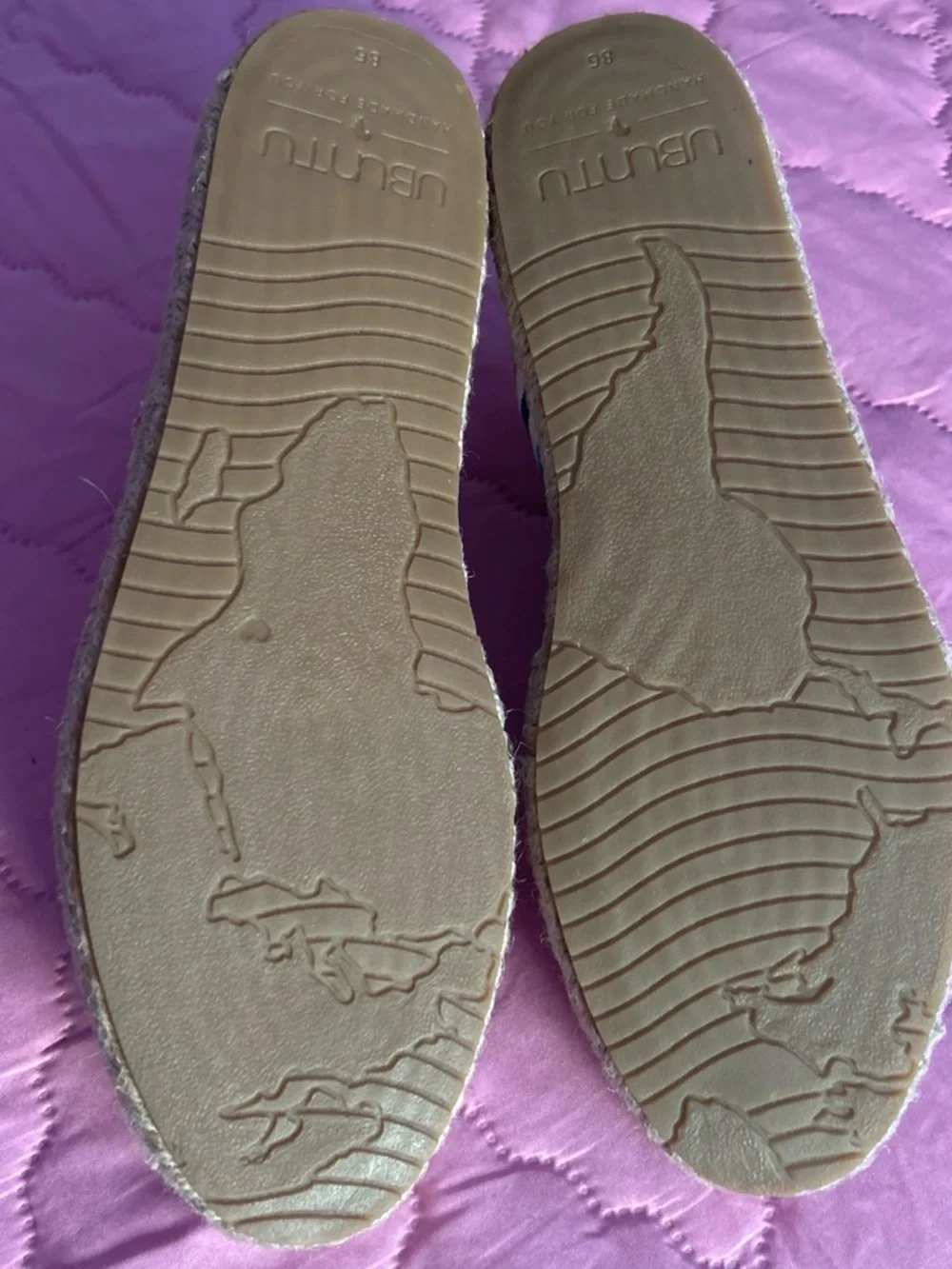 Disney Pink Rainbow Stripe Minnie Slip-On Flats Size 8.5W